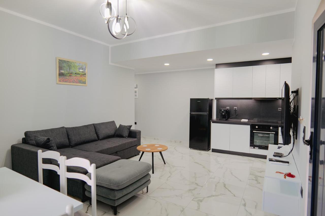 Appartement Iphigenia Luxury Flat à Saranda Extérieur photo