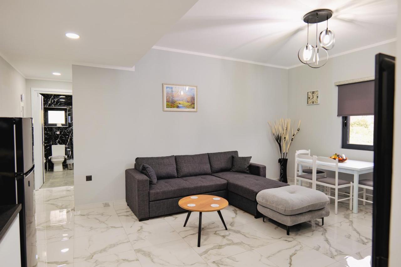 Appartement Iphigenia Luxury Flat à Saranda Extérieur photo