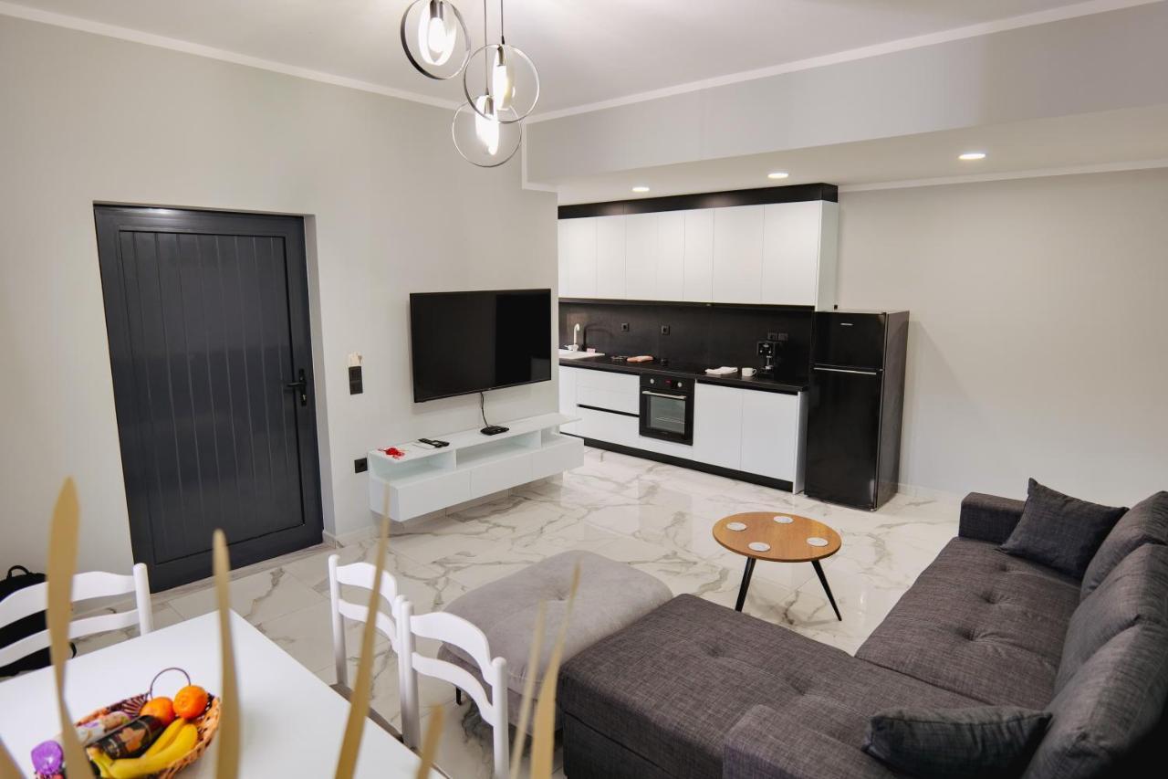Appartement Iphigenia Luxury Flat à Saranda Extérieur photo